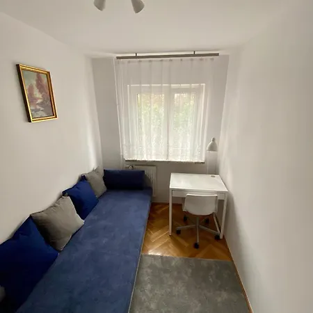 Warsaw Apartment Rentals *